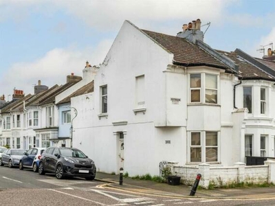 2 Bedroom Terraced House For Sale In Hove, East Sussex