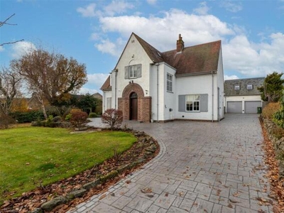 4 Bedroom Detached House For Sale In Perth