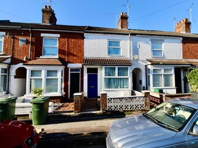 4 Bedroom Terraced House For Sale In Fletton