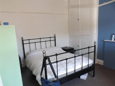5 Bedroom Semi-detached House For Rent In Bangor, Gwynedd