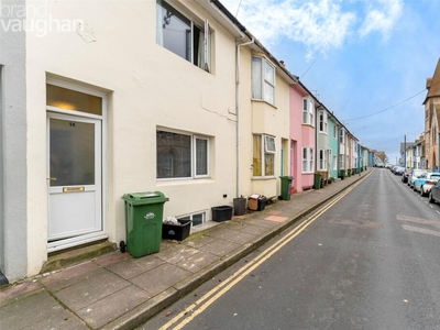 5 bedroom terraced house for rent in Washington Street, Brighton, East Sussex, BN2