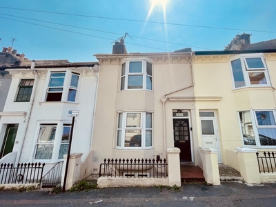 6 bedroom terraced house for rent in Aberdeen Road, Brighton, BN2