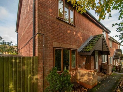 2 Bedroom End Of Terrace House For Sale In Redditch, Worcestershire