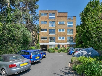 2 Bedroom Flat For Rent In Perivale, Greenford