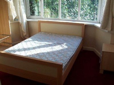 2 Bedroom House Share For Rent In Birmingham, West Midlands