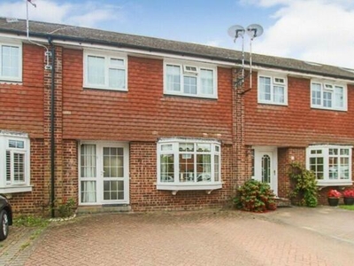 3 Bedroom Terraced House For Rent In East Grinstead, West Sussex