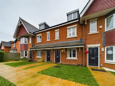 3 Bedroom Terraced House For Sale In Camberley, Surrey