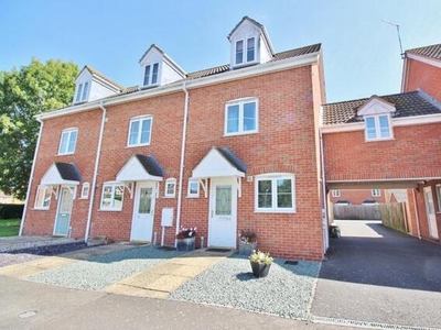 3 Bedroom Terraced House For Sale In Crowland