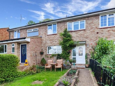 3 Bedroom Terraced House For Sale In Kings Langley, Herts