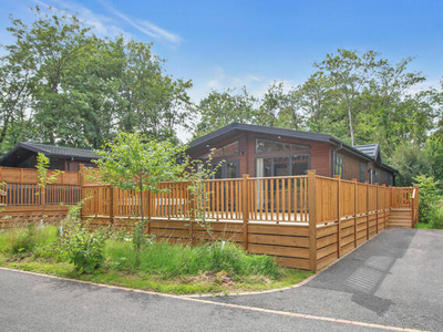 4 Bedroom Mobile Home For Sale In Brokerswood Holiday Park