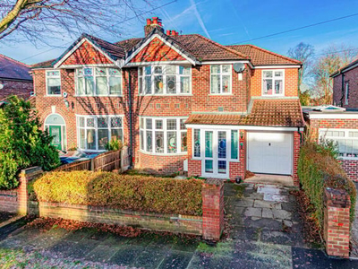 4 Bedroom Semi-detached House For Sale In Davyhulme, Manchester
