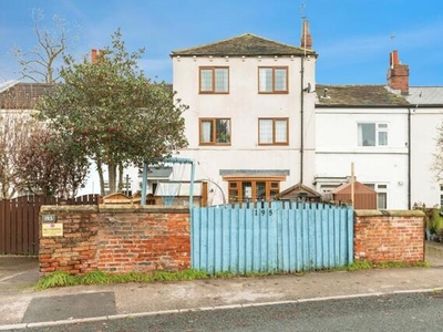 4 Bedroom Terraced House For Sale In Pontefract, West Yorkshire