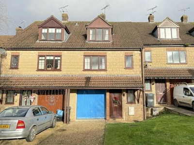 4 Bedroom Town House For Sale In Somerset