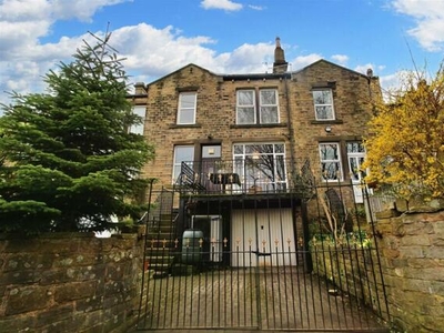 5 Bedroom Terraced House For Sale In Huddersfield