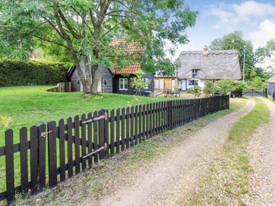 6 Bedroom Cottage For Sale In Ickwell, Bedfordshire