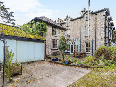 6 Bedroom Semi-detached House For Sale In Kendal