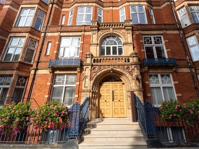 Flat for sale in Bickenhall Mansions, Bickenhall Street, London W1U