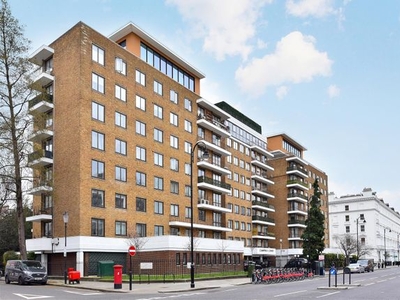 Flat for sale in Campbell Court, 1-7 Queens Gate Gardens, London SW7