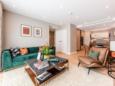 Flat for sale in King's Road Park, King's Road SW6