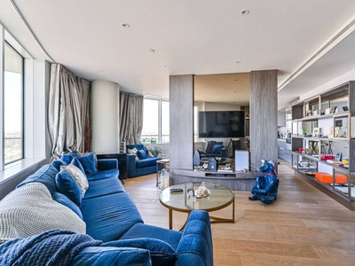 Flat for sale in Lombard Wharf, Lombard Road, Battersea Square, London SW11
