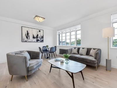 Flat for sale in Rosscourt Mansions, Buckingham Palace Road, Westminster, London SW1W