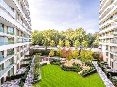 Flat for sale in Saphora House, Battersea SW11