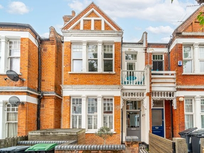 Terraced house for sale in Rathcoole Gardens, London N8