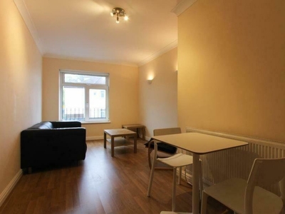 1 bedroom apartment for rent in George Court, Newport Road, Roath, CF24