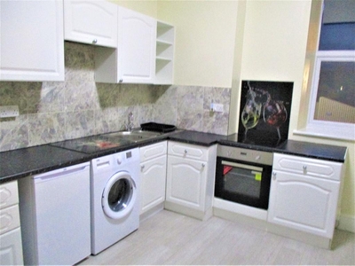 1 bedroom flat for rent in Annesley Road, Nottingham, Nottinghamshire, NG15