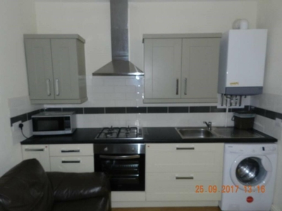 1 bedroom flat for rent in Gordon Road, Roath, CF24