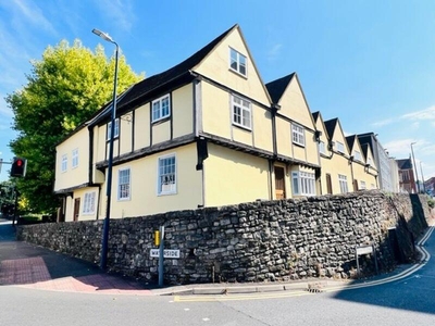1 bedroom house of multiple occupation for rent in St Faiths Street, Maidstone, Kent, ME14