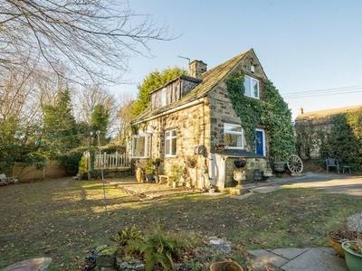 2 bedroom cottage for sale in Smithy Cottage, Forge Lane, Wike LS17 9JU, LS17