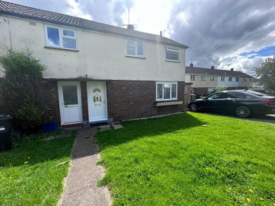 2 bedroom end of terrace house for rent in Whaddon Way, Bletchley, MK3