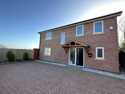 Detached house for sale in Penine View, Mere Brow, Preston PR4