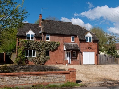 Detached house for sale in Welford Road, Barton, Warwickshire B50