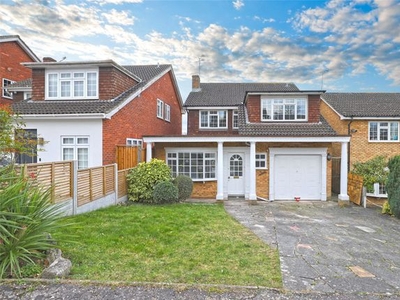 Detached house to rent in Great Oaks, Chigwell, Essex IG7