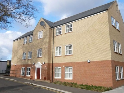 Flat to rent in Abbeygate Court, March PE15
