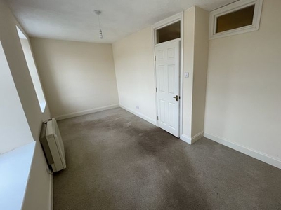 Flat to rent in Meadfoot Lane, Torquay, Devon TQ1