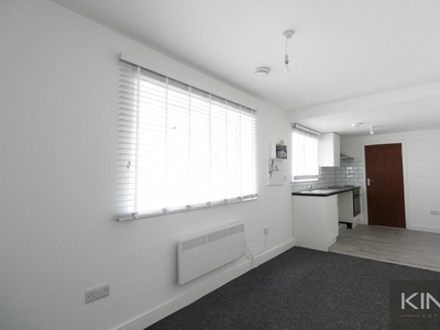 Ground floor studio flat for rent in St Mary Street, Southampton, SO14