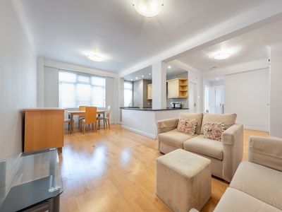 Grove End Road, London, NW8 2 bedroom flat/apartment in London