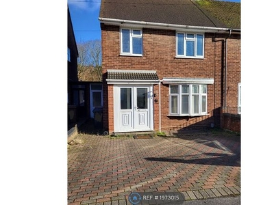 Semi-detached house to rent in Eaton Valley Road, Luton LU2