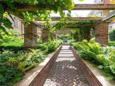 2 bedroom property for sale in Coleridge Gardens, London, SW10