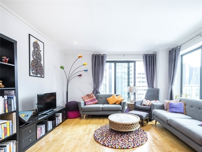 2 bedroom property for sale in South Quay Square, London, E14