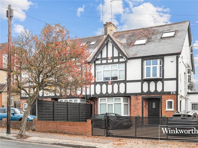 Holders Hill Road, Mill Hill East, London, NW7 1 bedroom flat/apartment in Mill Hill East