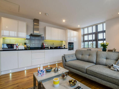 1 Bedroom Apartment For Sale In Wilmslow, Cheshire