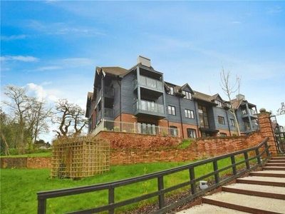 2 Bedroom Apartment For Sale In Romsey