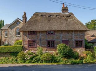 2 Bedroom Cottage For Sale In Amberley, West Sussex