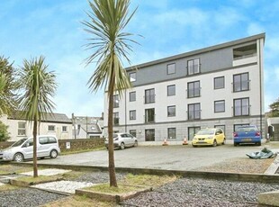 2 Bedroom Flat For Sale In Truro, Cornwall
