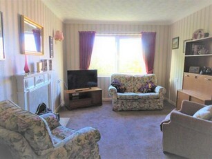 2 Bedroom Retirement Property For Sale In Bromsgrove, Worcestershire
