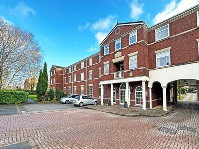 2 Bedroom Shared Living/roommate Hale Cheshire